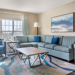 Two-Bedroom King Suite